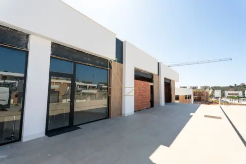 Local comercial en Urbanizaciones Balcó de Finestrat-Terra Marina