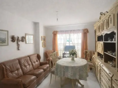 Piso en La Salud-El Perú-Cruz del Señor-Buenavista