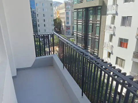 Piso en Centro-Zona calle Castillo