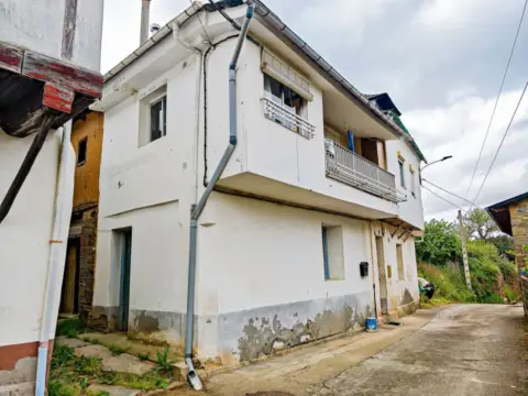 Chalet en San Miguel de Arganza