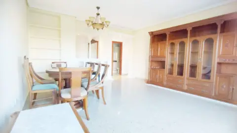 Piso en Actur-Rey Fernando