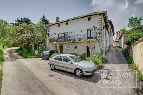 Chalet en Irujo