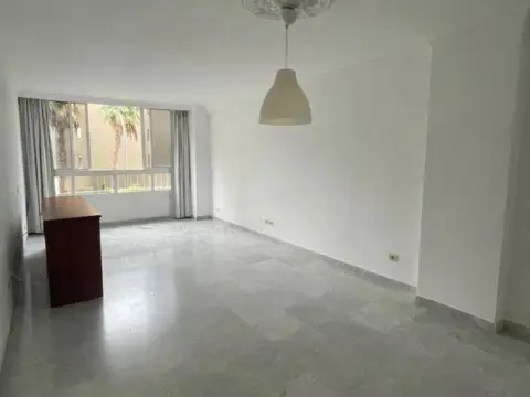 Piso en Ifara-Residencial Anaga