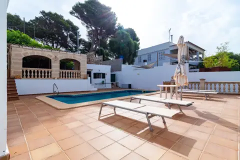 Chalet en Cala Blanca-Santandria-Son Carrió