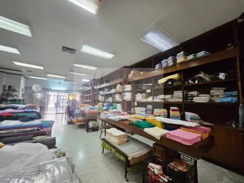 Local comercial en Vegueta-Triana
