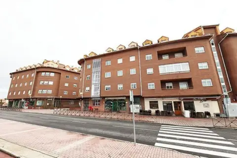Local comercial en San Nicolás-La Toledana-Valle Amblés