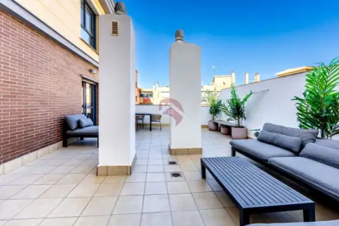 Piso en La Trinidad-Mármoles-Perchel Norte