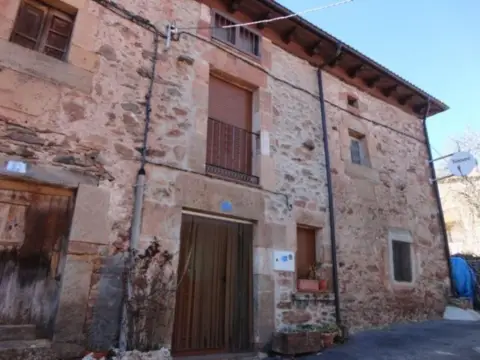 Chalet en Riocavado de La Sierra