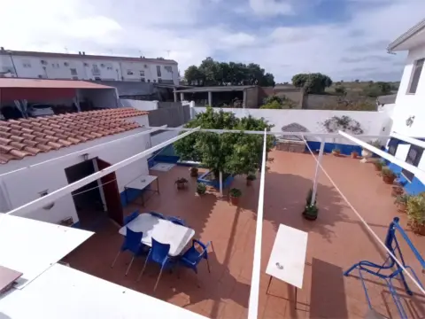 Chalet en Aljucén