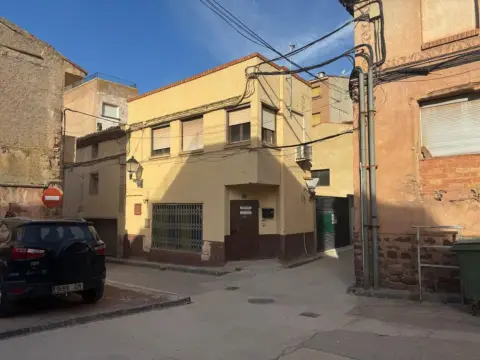 Casa en Illueca