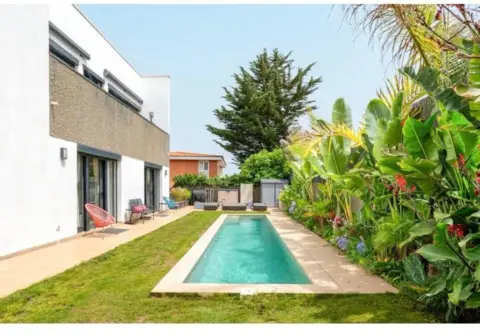 Chalet en La Salud-El Perú-Cruz del Señor-Buenavista