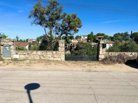 Terreno en Urbanización Cerro Alarcón I