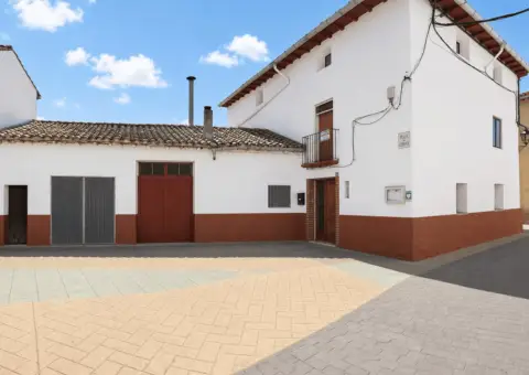 Casa en Torralba de Ribota