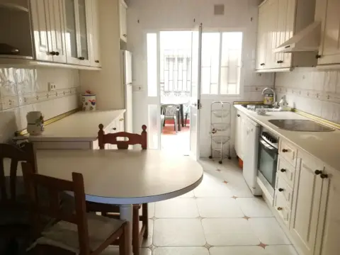 Piso en Centro-San Felipe-Huerta Fava