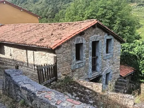 Casa en calle La Frecha