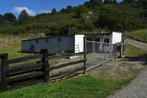 Finca rústica en Nava