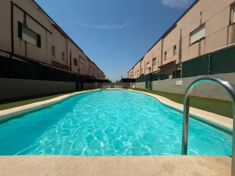 Departamento en venta con baja de precio en La Pobla de Vallbona