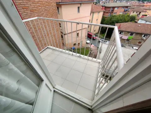 Piso en Beraun-Pontika