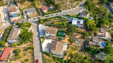 Chalet en Comajuliana