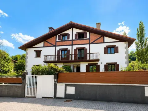Chalet en Asteasu