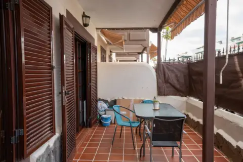 Apartamento en Costa del Silencio-Las Galletas