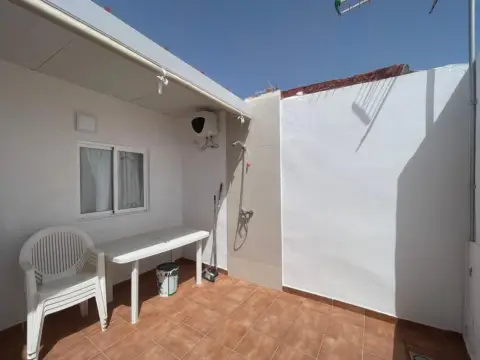 Piso en Playa del Hombre-Taliarte-Salinetas