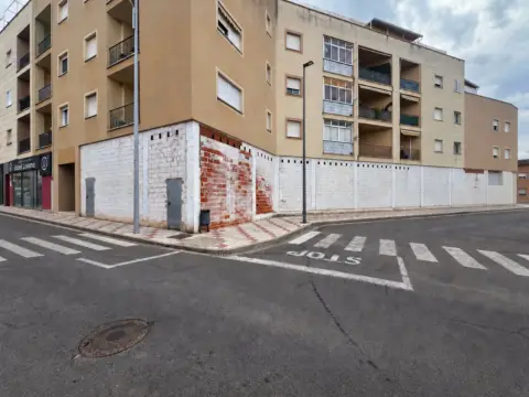 Local comercial en calle de la Villanueva, 105