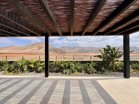 Chalet en La Oliva