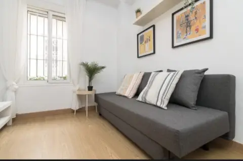 Piso en La Trinidad-Mármoles-Perchel Norte