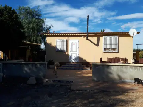 Finca rústica en La Aljorra