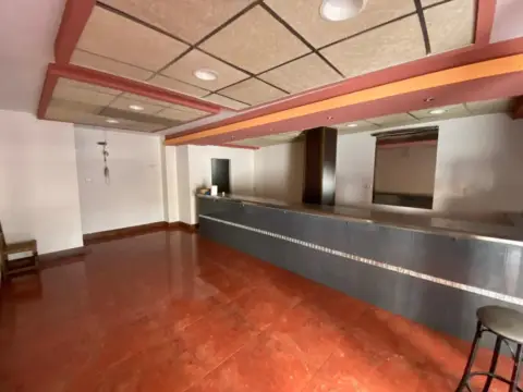 Local comercial en calle de Mariano Vergara, 8