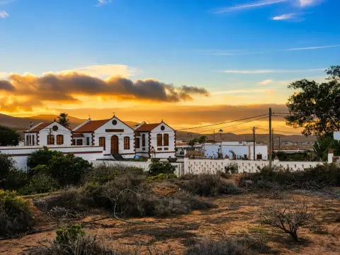 Rustic Finca in El Matorral