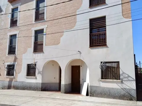 Piso en calle de los Cuatro Caminos, 24