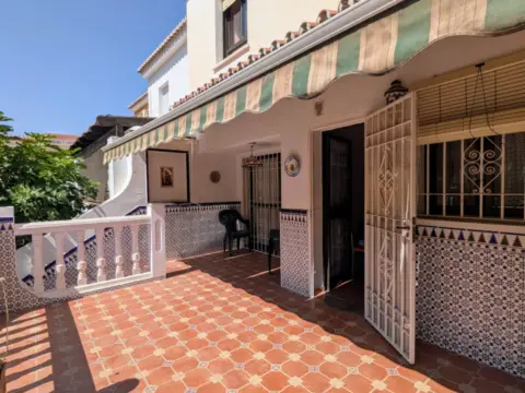 Casa adosada en La Cala del Moral
