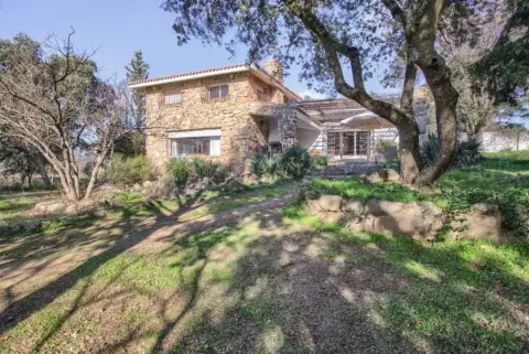 Chalet en Colmenar del Arroyo