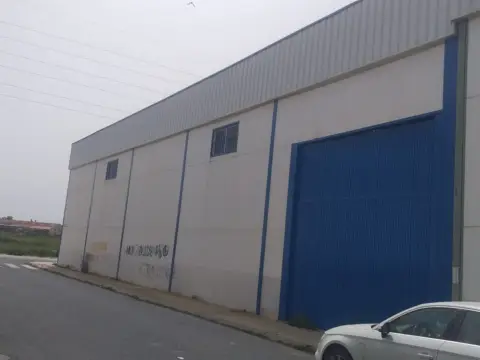 Nave industrial en Cartaya