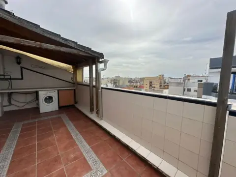 Ático en calle de Isaac Peral, 10