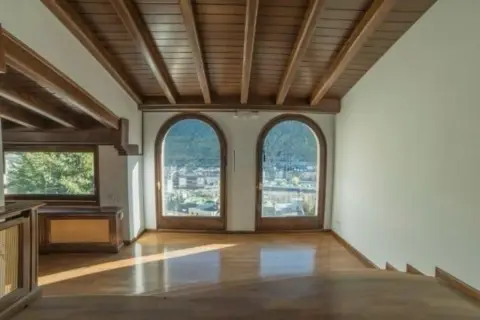 Chalet de 4 habitaciones en alquiler en Andorra la Vella · 21 de 60