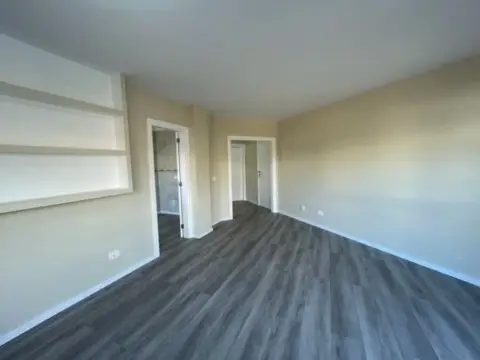 Piso en San Antonio-Las Arenas