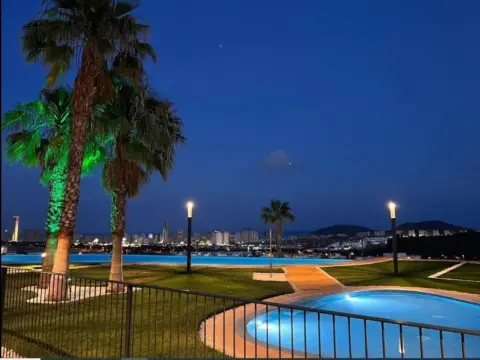 Dúplex en Urbanizaciones Balcó de Finestrat-Terra Marina