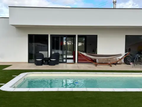 Chalet en Carrer de la Cresta, 2