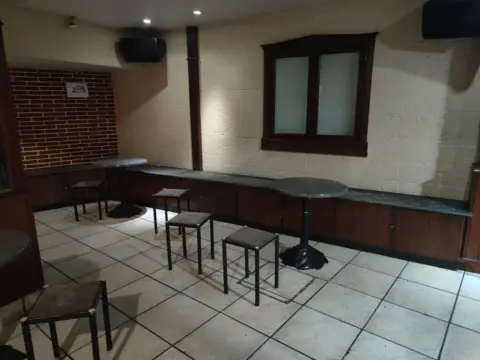 Local comercial en Erdialdea