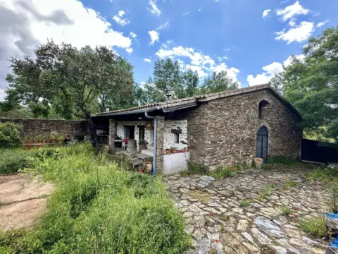 Chalet en Malpartida de Plasencia