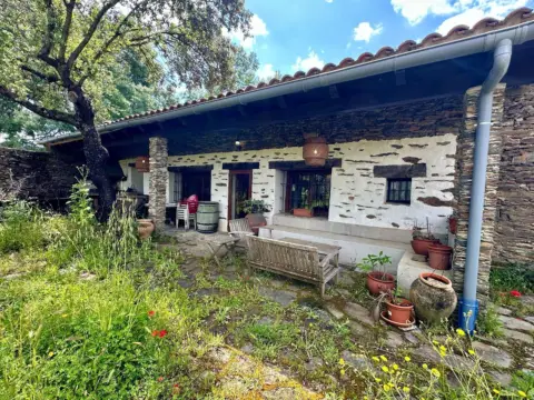 Chalet en Malpartida de Plasencia
