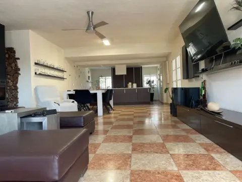 Chalet en Colmenar de Oreja