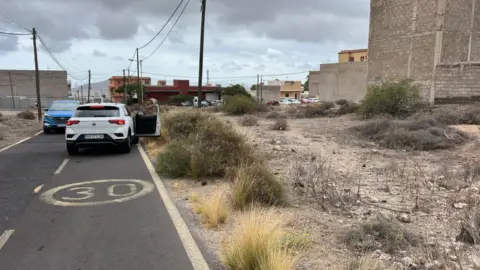 Terreno en calle Montañitas, nº 32