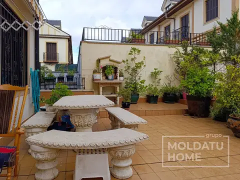 Casa adosada en Ventas-Jaizubia-Urdanibia