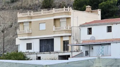 Casa – Lújar