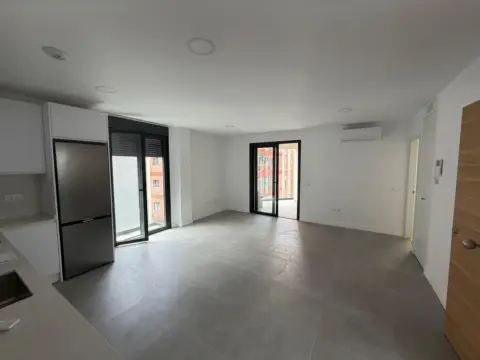 Piso en Rambla-Duggi-Los Hoteles