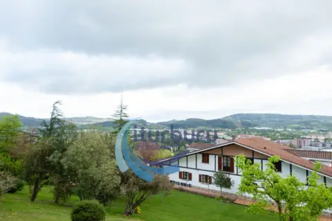 Chalet en Zamudio